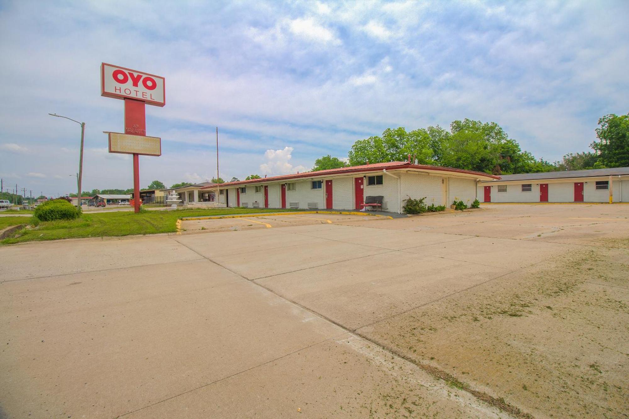 Oyo Hotel Mcalester Ok S Main St Екстериор снимка