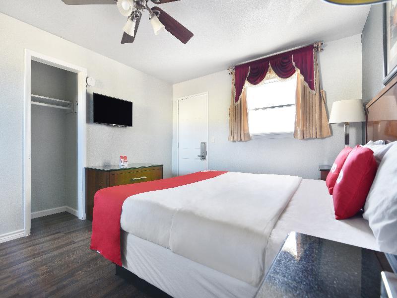 Oyo Hotel Mcalester Ok S Main St Екстериор снимка